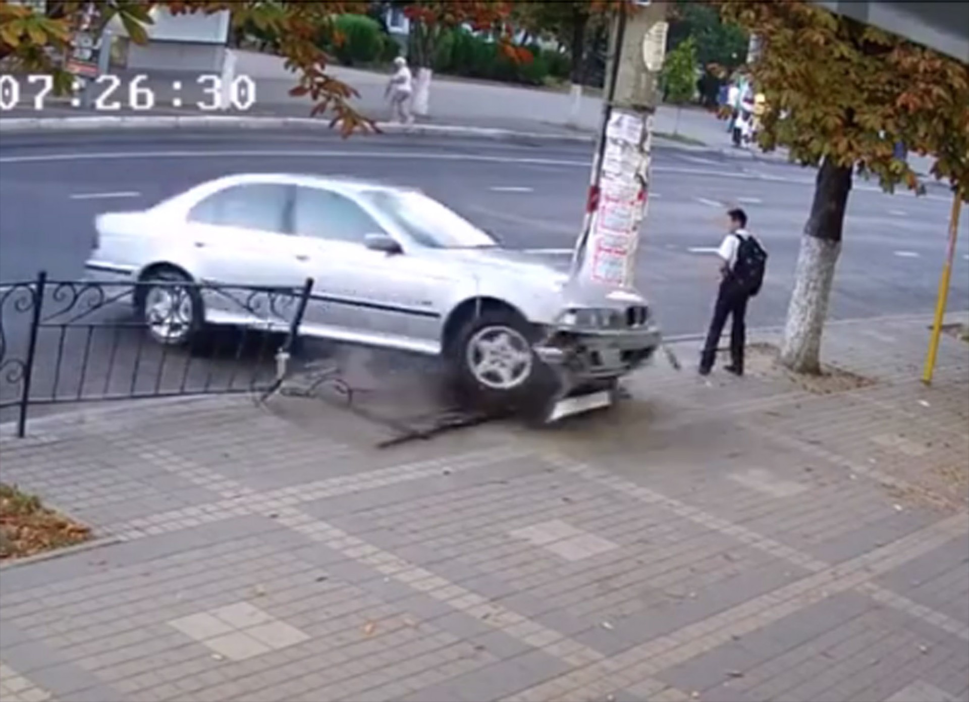 Σώθηκε από… του Χάρου τα δόντια (VIDEO)