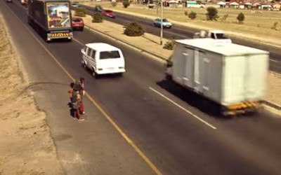 VIDEO: Οδηγοί, σώστε τις ζωές των παιδιών