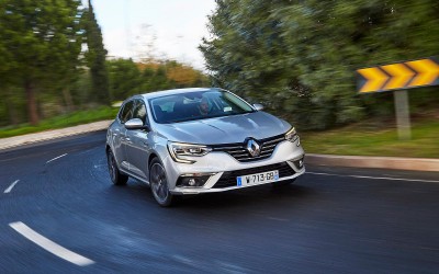 ΟΔΗΓΟΥΜΕ: Νέο Renault Megane 2016