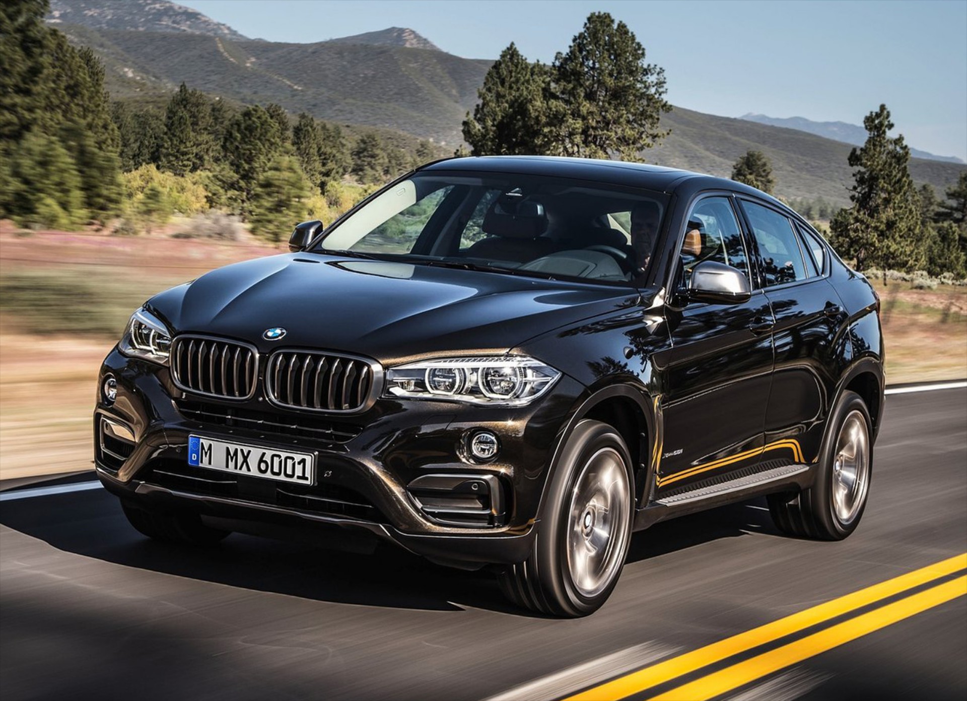 Μεθυσμένος δωροδοκεί αστυνομικό με BMW X6