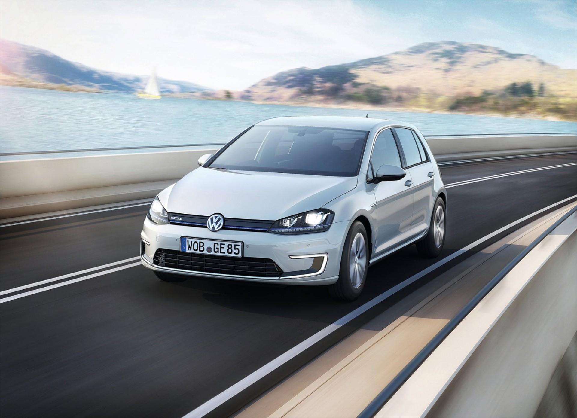 Αυξημένη αυτονομία για το αμερικάνικο VW e-Golf