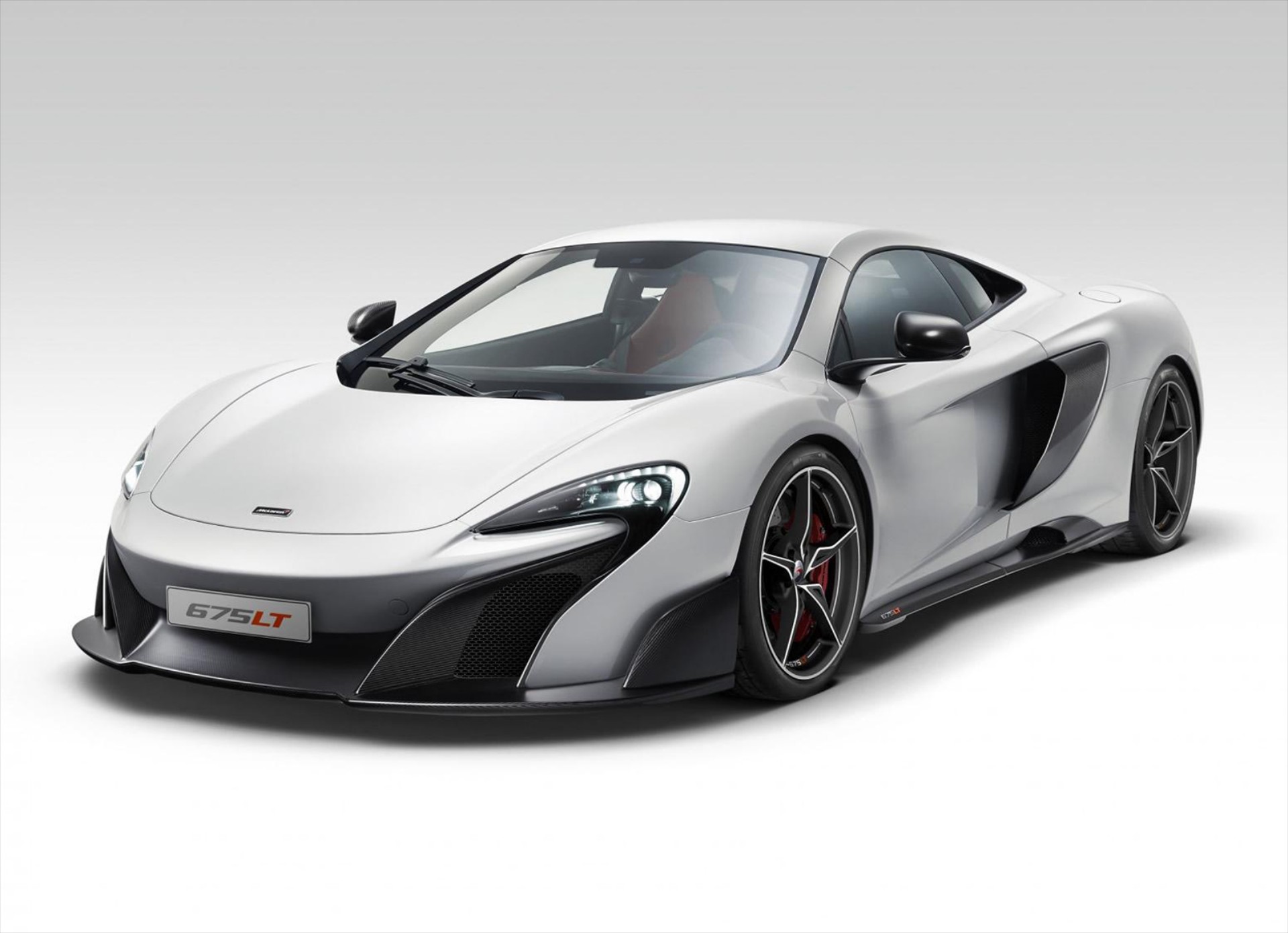 Ακόμα πιο δυνατή McLaren 675LT