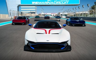 24 Aston Martin Vulcan στην πίστα