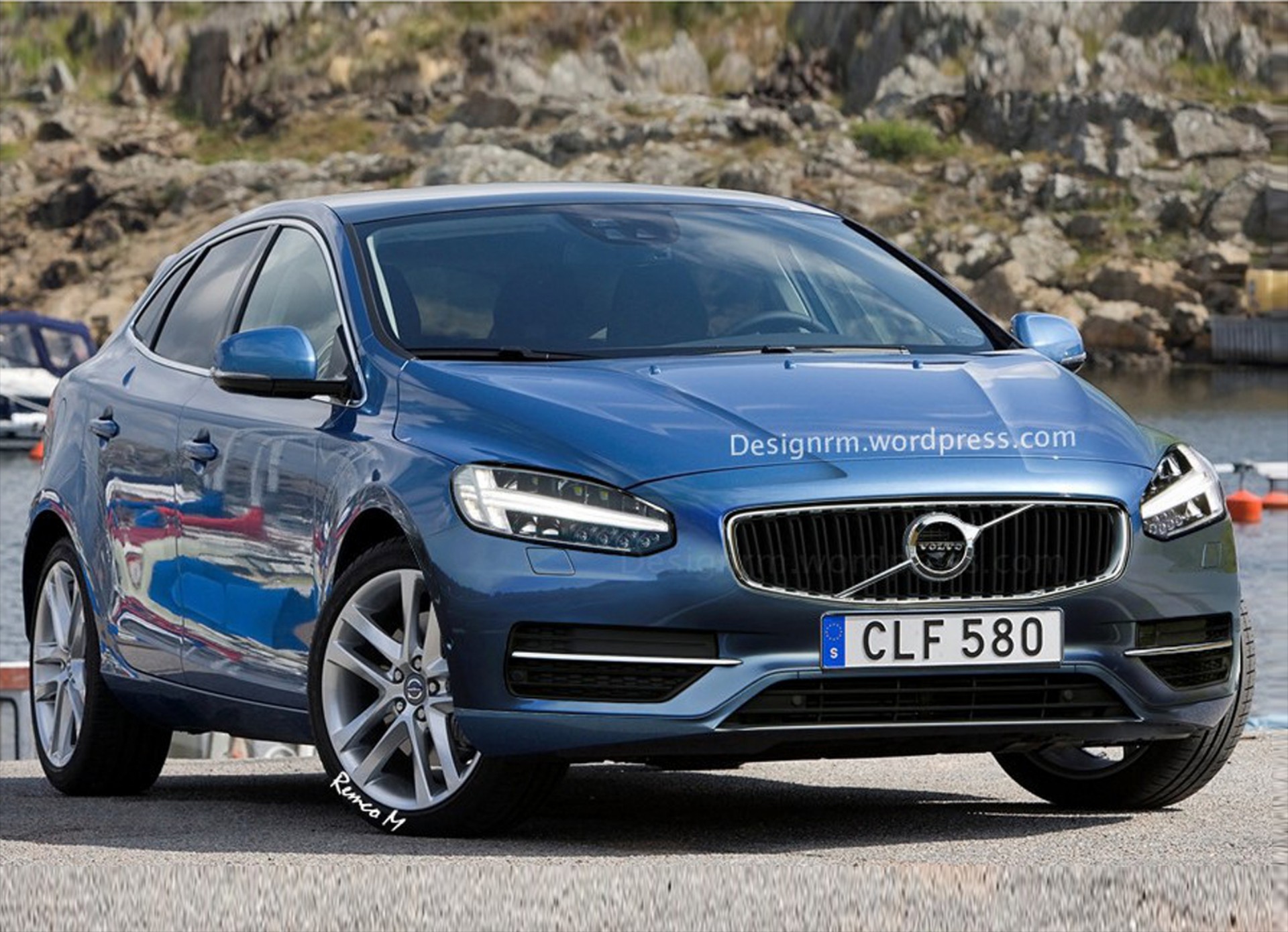 Έρχεται το ανανεωμένο Volvo V40