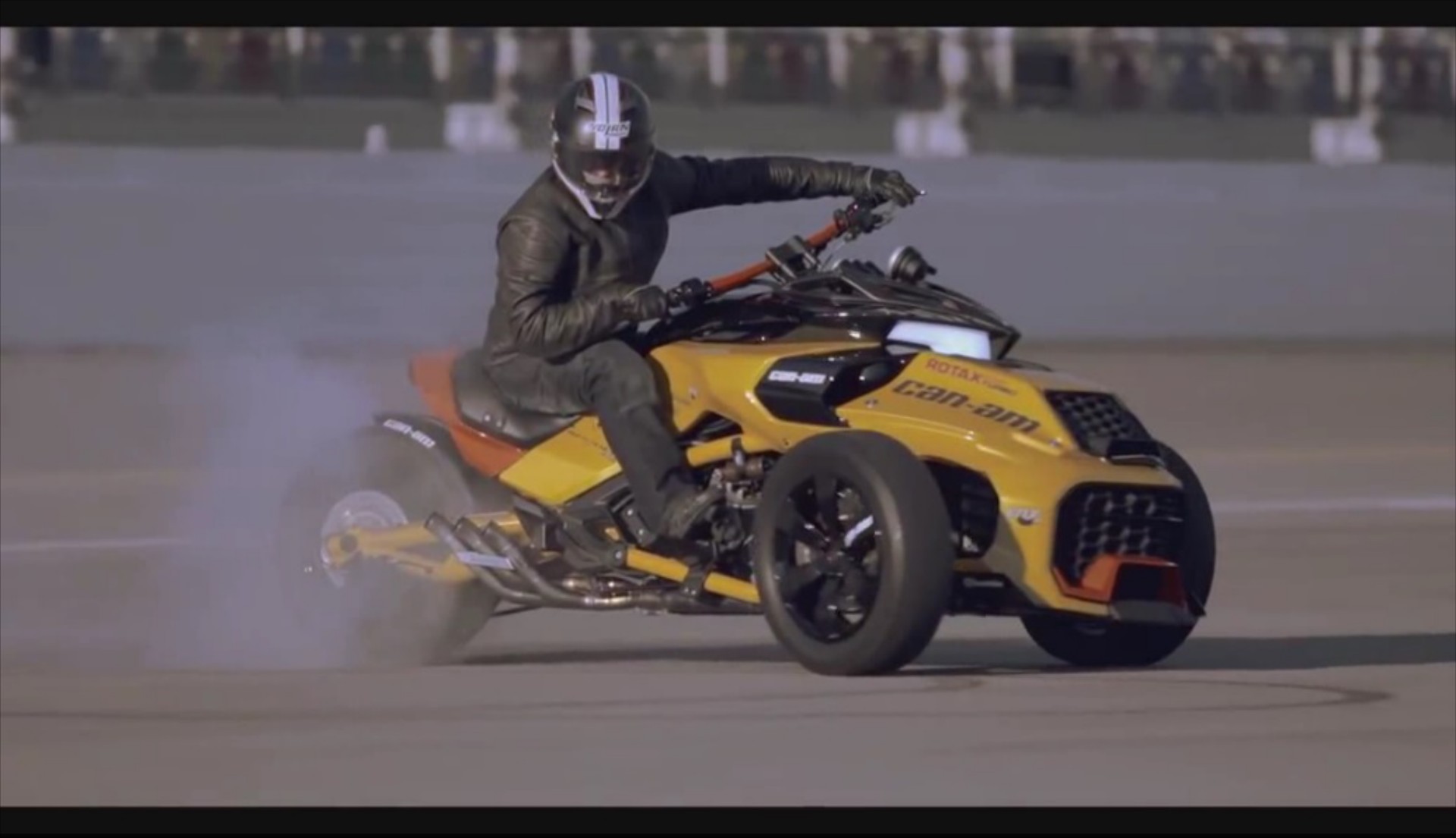 Can-Am Spyder F3 Concept
