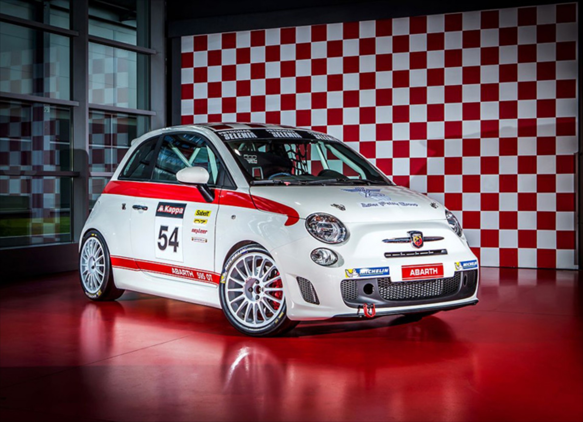 Ένας άγριος «σκορπιός» έτοιμος για τις πίστες