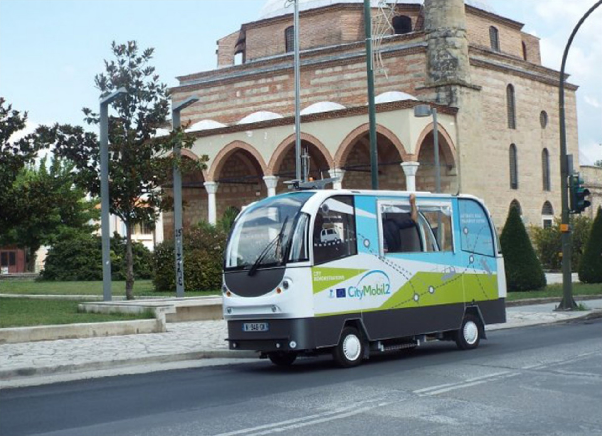 Νέα οχήματα χωρίς οδηγό στα Τρίκαλα