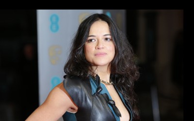 H Michelle Rodriguez στα 324 km/h με F-Type SVR (video)