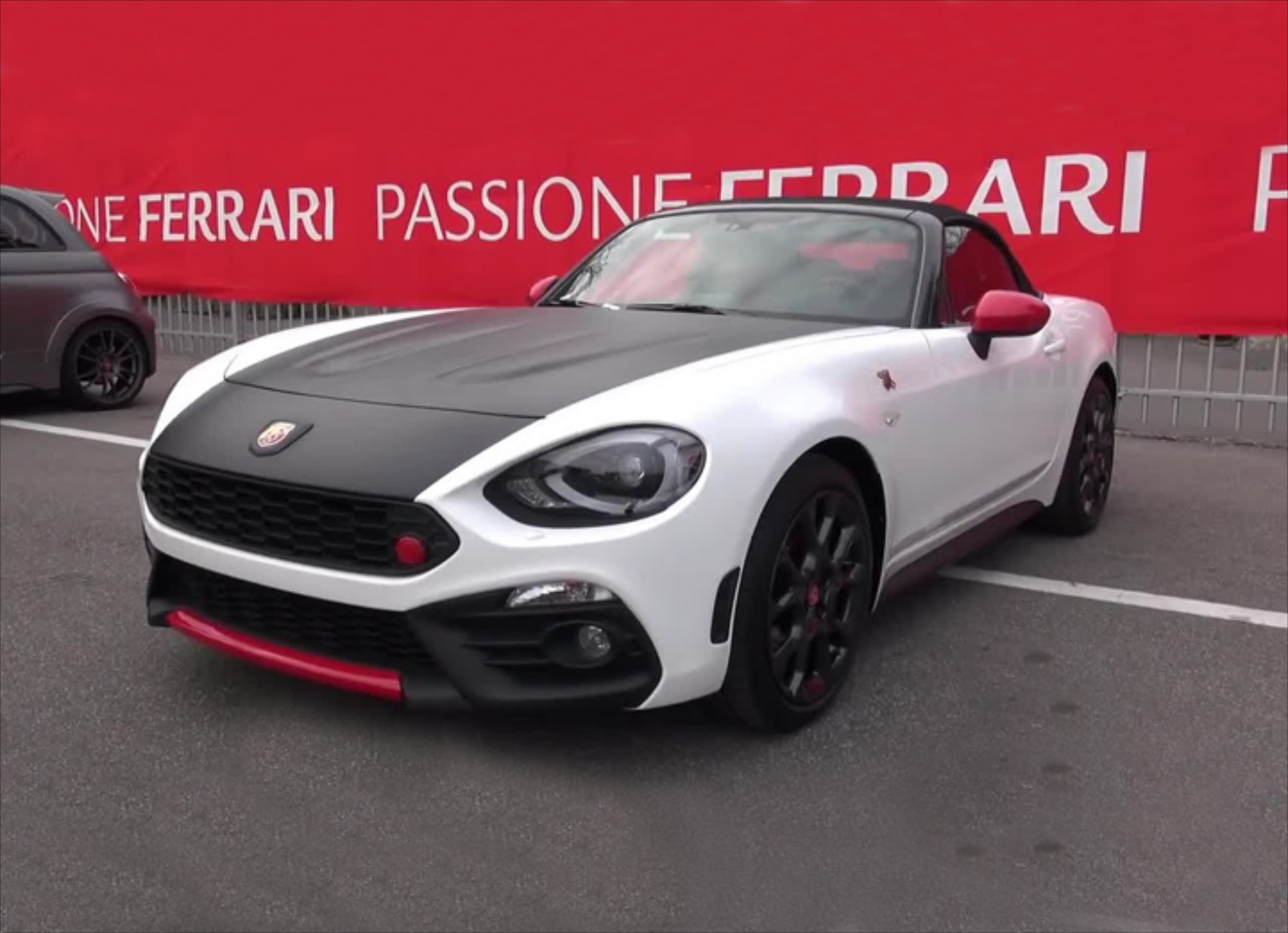 Το Abarth 124 Spider ακούγεται τέλεια (video)