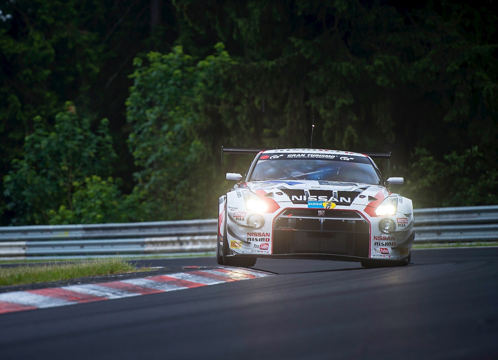 Το Nissan GT-R GT3 στις 24 ώρες του Nurburgring