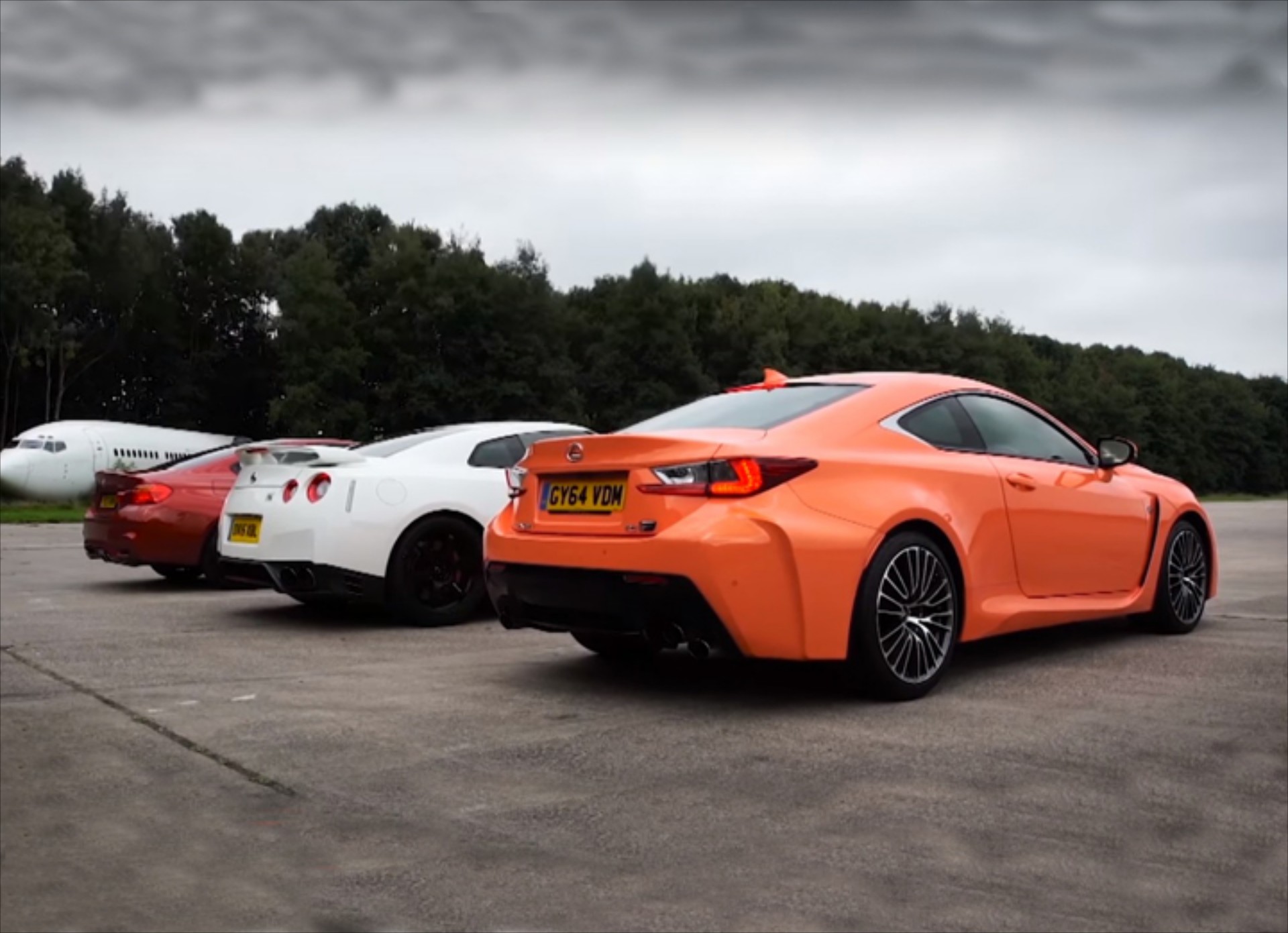 Κόντρα Nissan GT-R vs BMW M4 vs Lexus RC-F (video)
