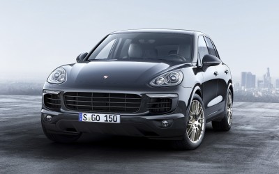 «Πλατινένια» Porsche Cayenne