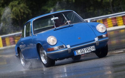 Σύγχρονα ελαστικά Porsche με vintage εμφάνιση