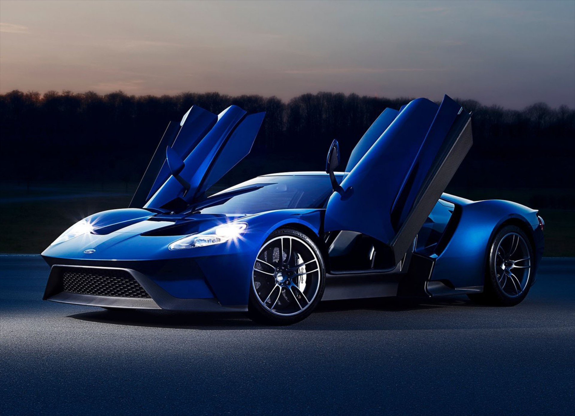 6.500 άτομα ενδιαφέρονται για το νέο Ford GT