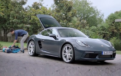 Θα σε καταπλήξει ο χώρος της νέας 718 Cayman (video)