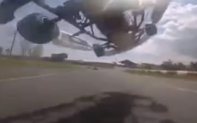 Η καλύτερη προσπέραση που έχουμε δει με κάρτ (video)