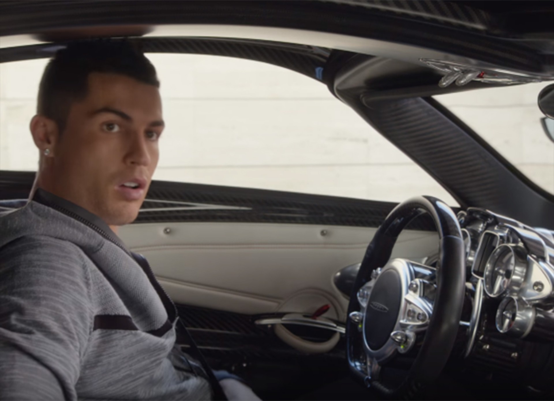 Πώς κατέστρεψε την Pagani του ο... 