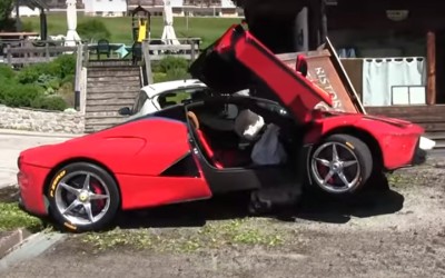 Έλιωσε τη LaFerrari στο ίσιωμα (video)