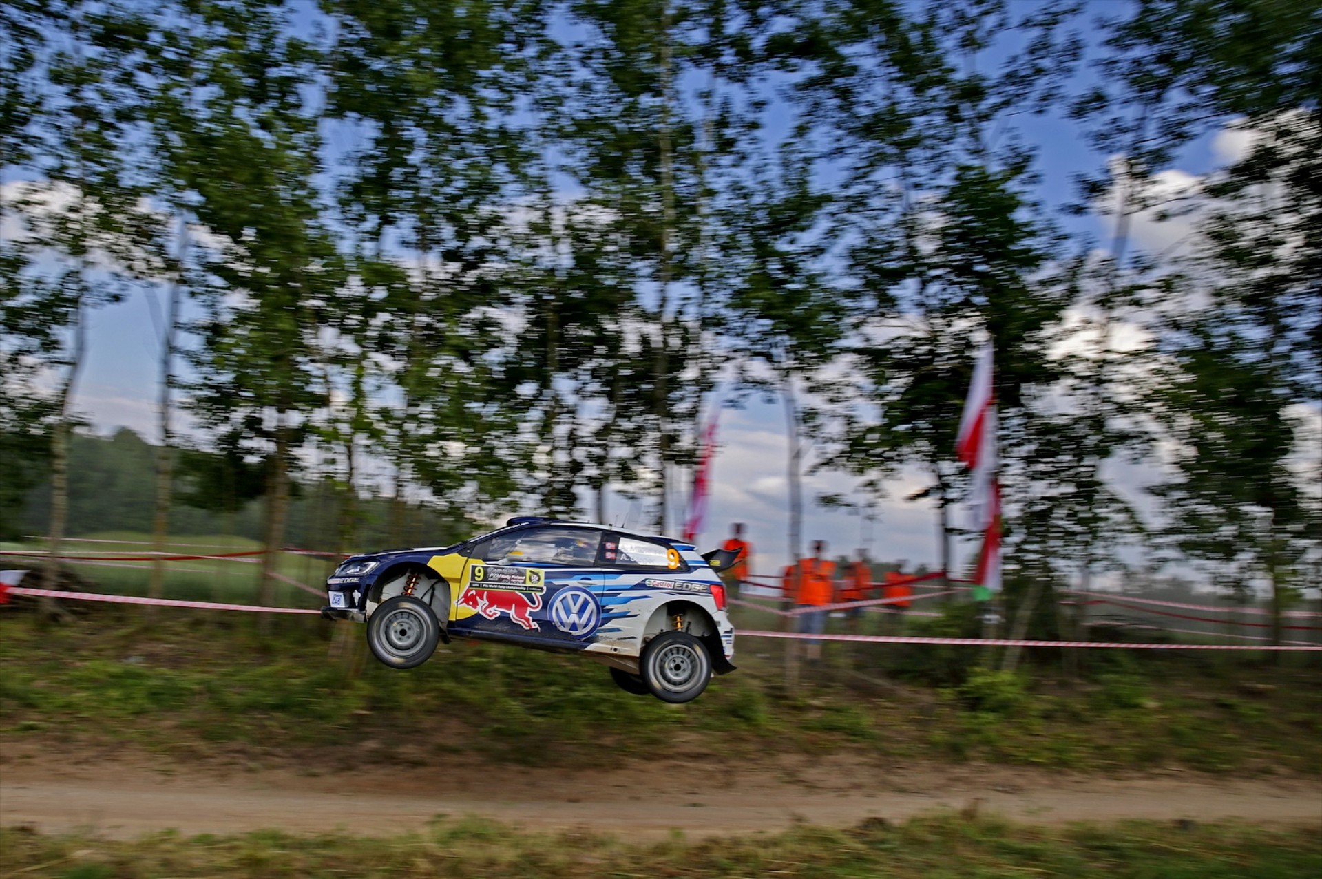 WRC Ράλλυ Πολωνίας: Δραματική νίκη Mikkelsen / VW