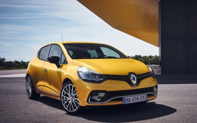 Νέα Clio R.S. 200 και R.S. 220 Trophy