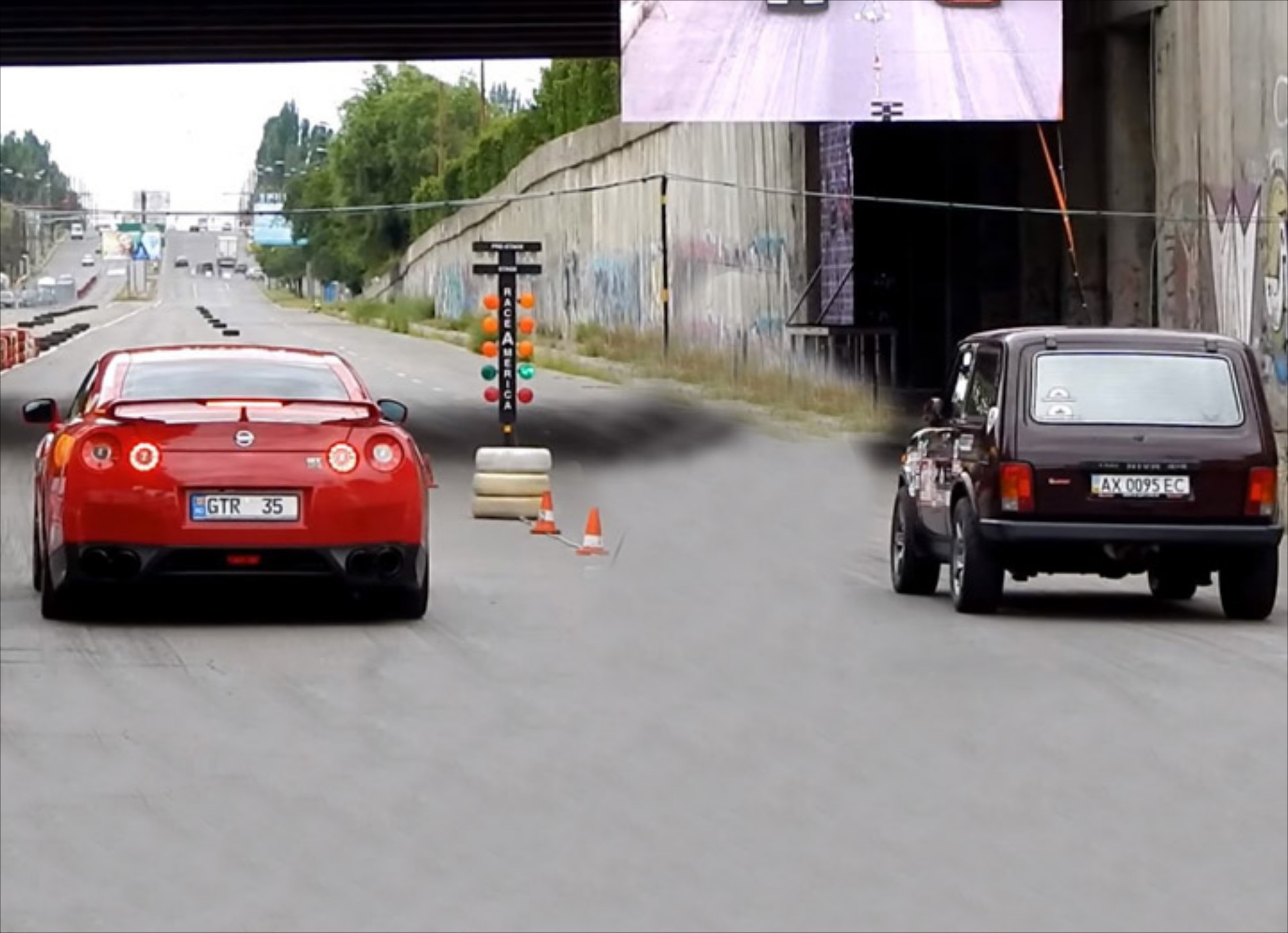 Κόντρα Nissan GT-R vs Lada Niva (video)