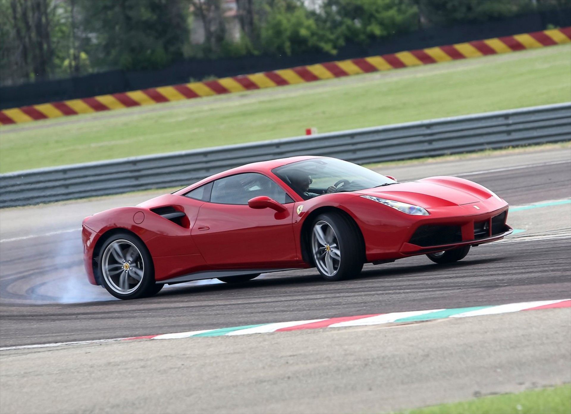 Supercars: Turbo, or no Turbo?