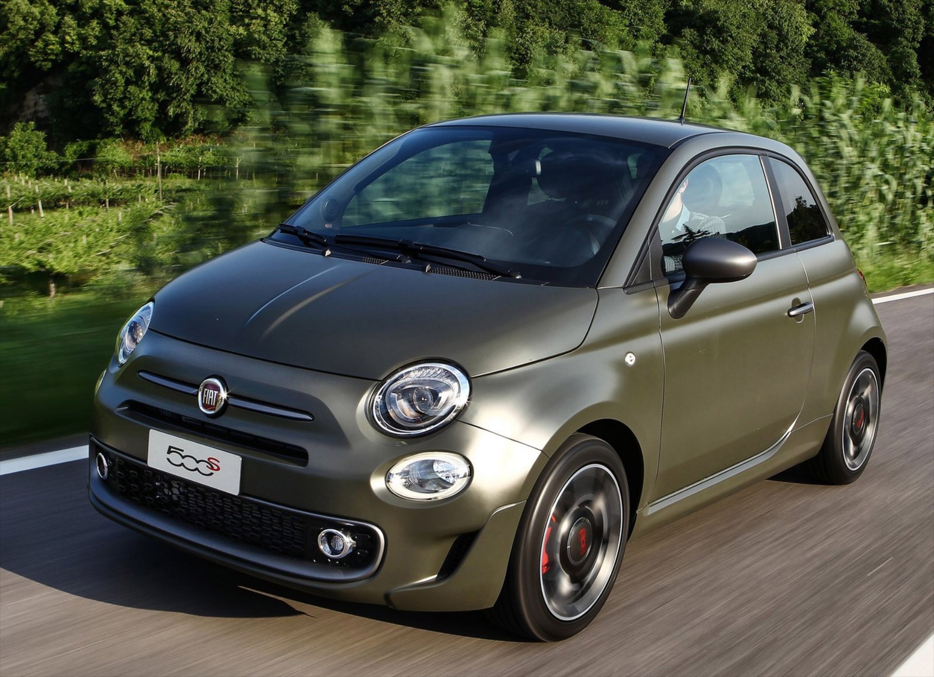 «Kακό» όνομα  έβγαλε το νέο Fiat 500S (video)