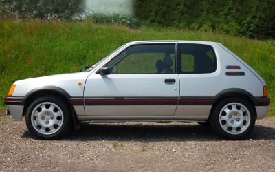 Ρεκόρ πώλησης ενός Peugeot 205 GTI του 1989