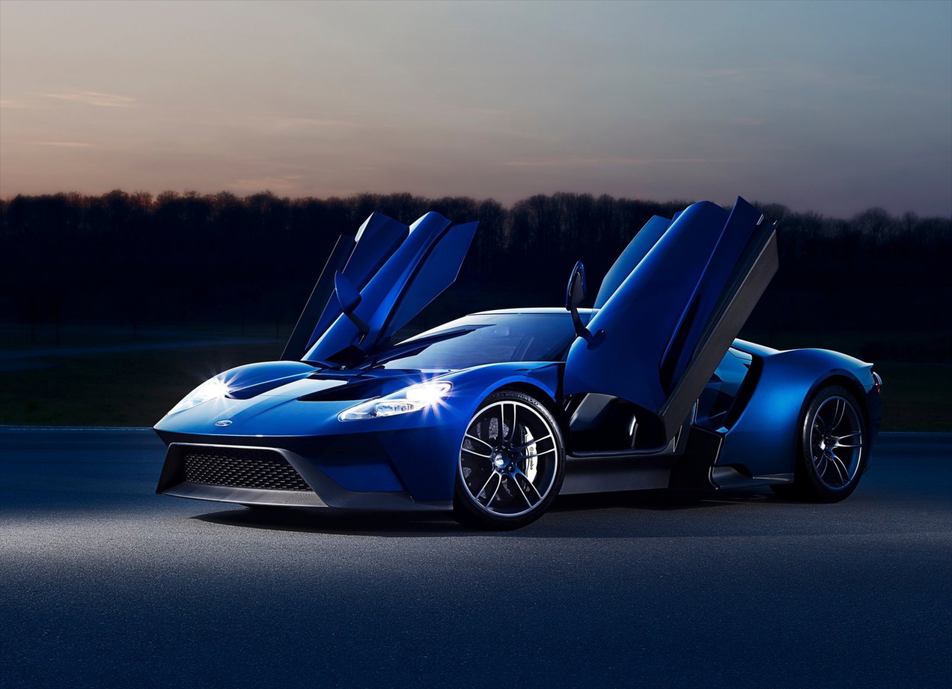Από 2 σε 4 χρόνια η παραγωγή του Ford GT