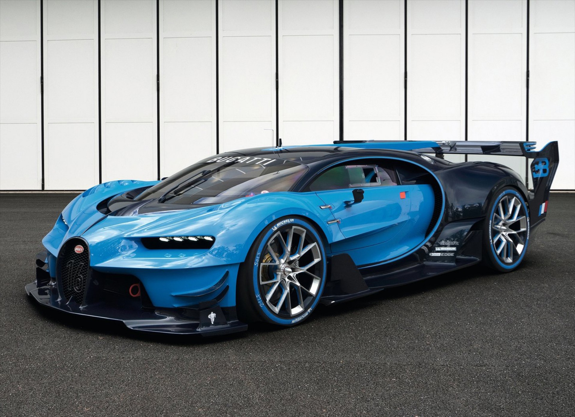 Ψίθυροι για την τιμή της Bugatti Vision GT