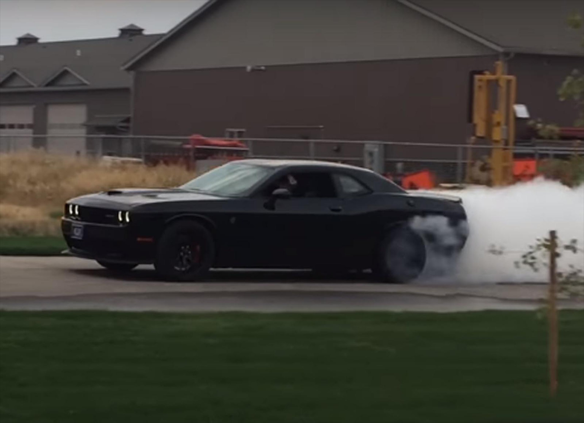 To 10χρονο που «καίει» λάστιχο! (video)