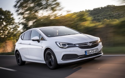 Νέα έκδοση Opel Astra OPC Line Sport Pack