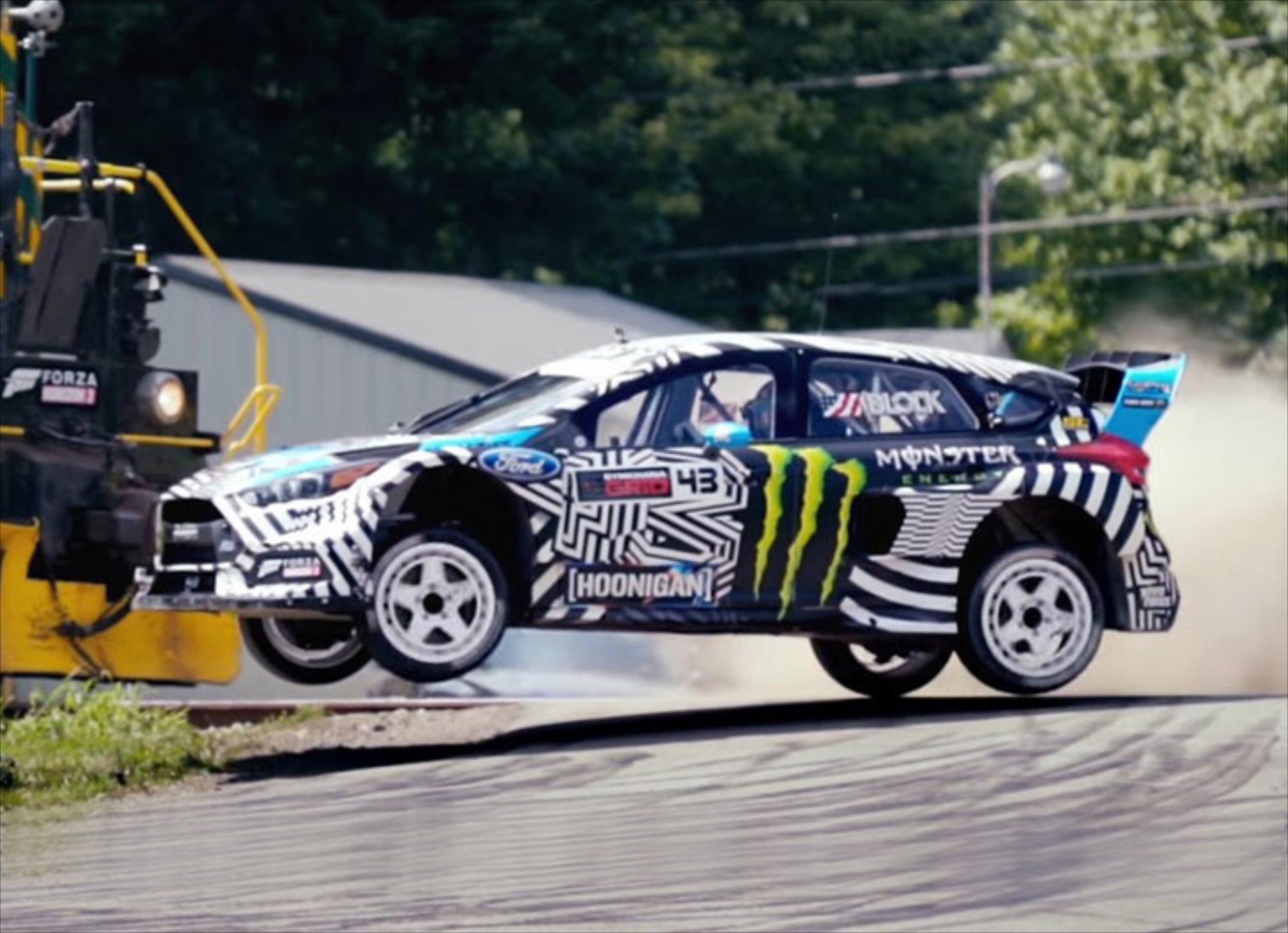 Ο Ken Block επιστρέφει με το Gymkhana 9 (video)