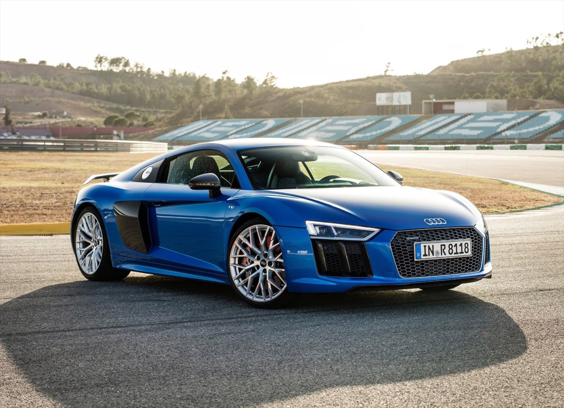 Το Audi R8 με το turbo μοτέρ της νέας Panamera