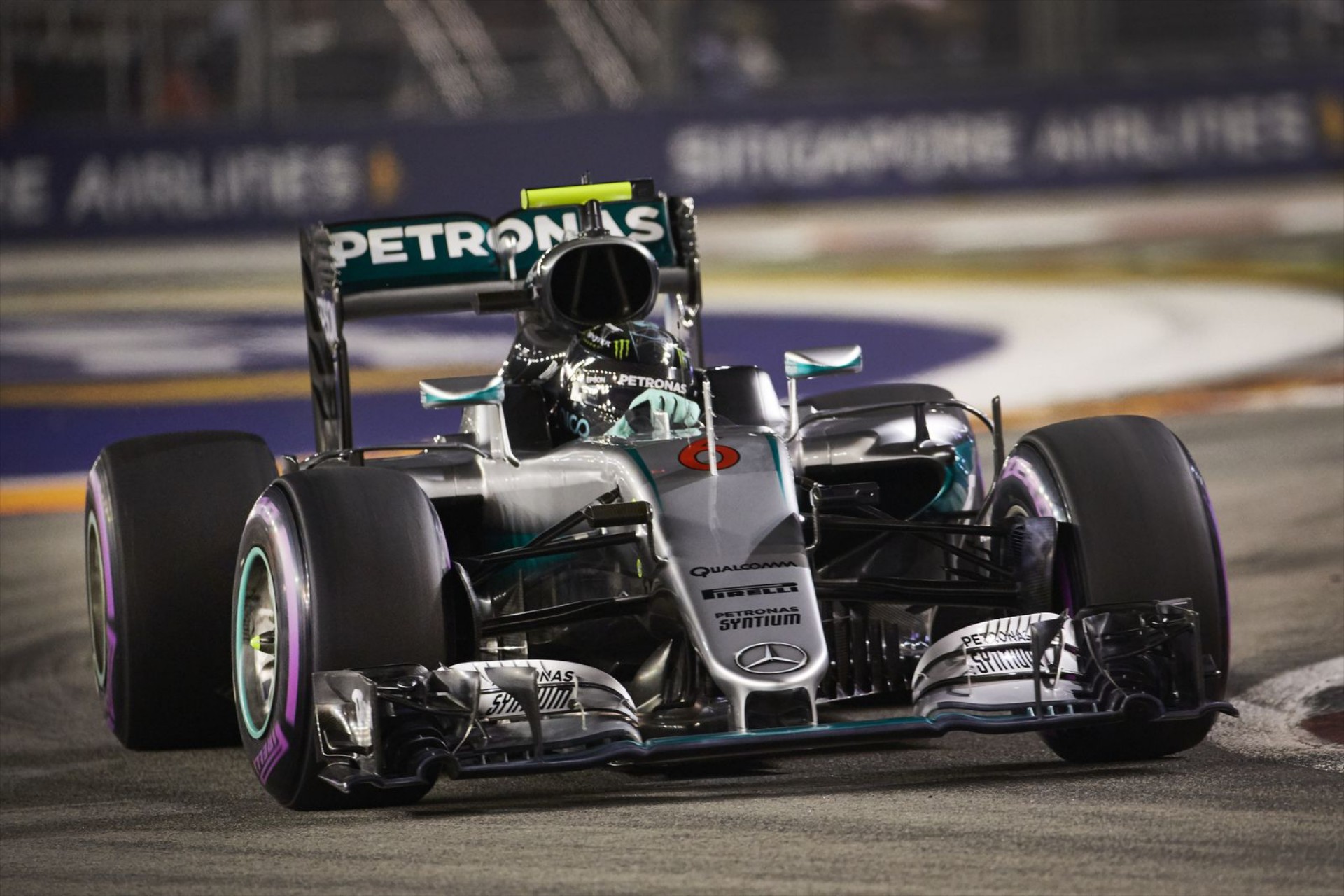F1: Μεγάλος νικητής στην Σιγκαπούρη ο Rosberg