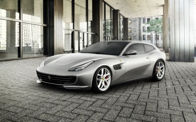 Νέα Ferrari GTC4Lusso T με V8 610 ίππων