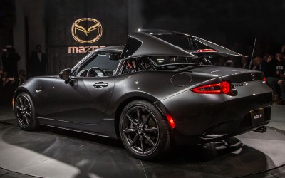 Δείτε πως ανοίγει η οροφή του Mazda MX-5 RF (vid)