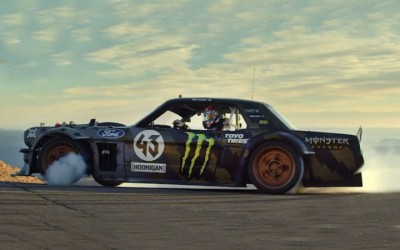 Ο Ken Block στο Pikes Peak με το Hoonicorn (video)