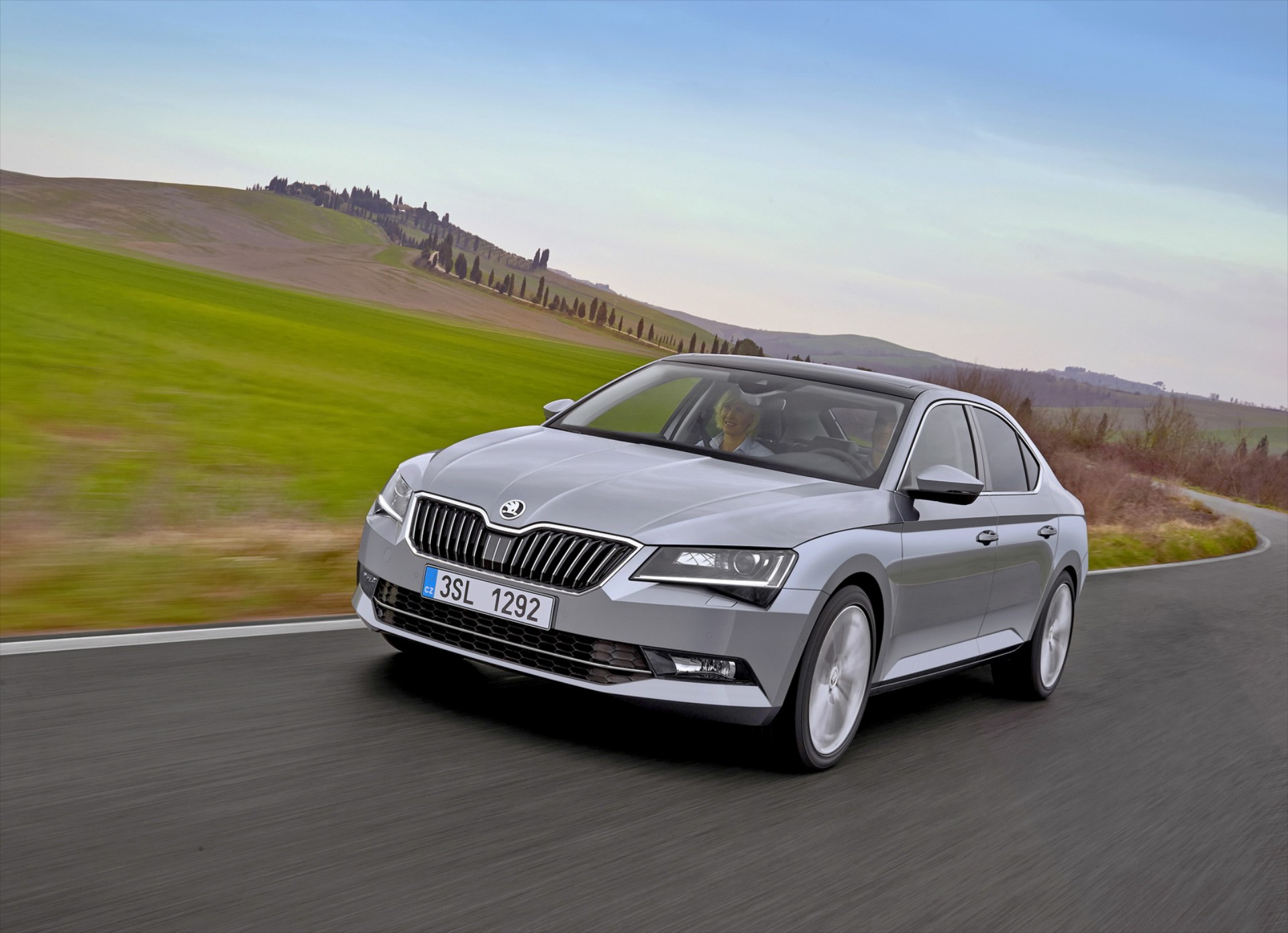 Οι τιμές του νέου Skoda Superb