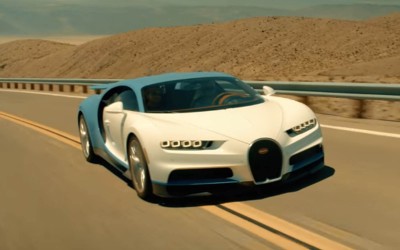 4 Bugatti Chiron στην έρημο (video)