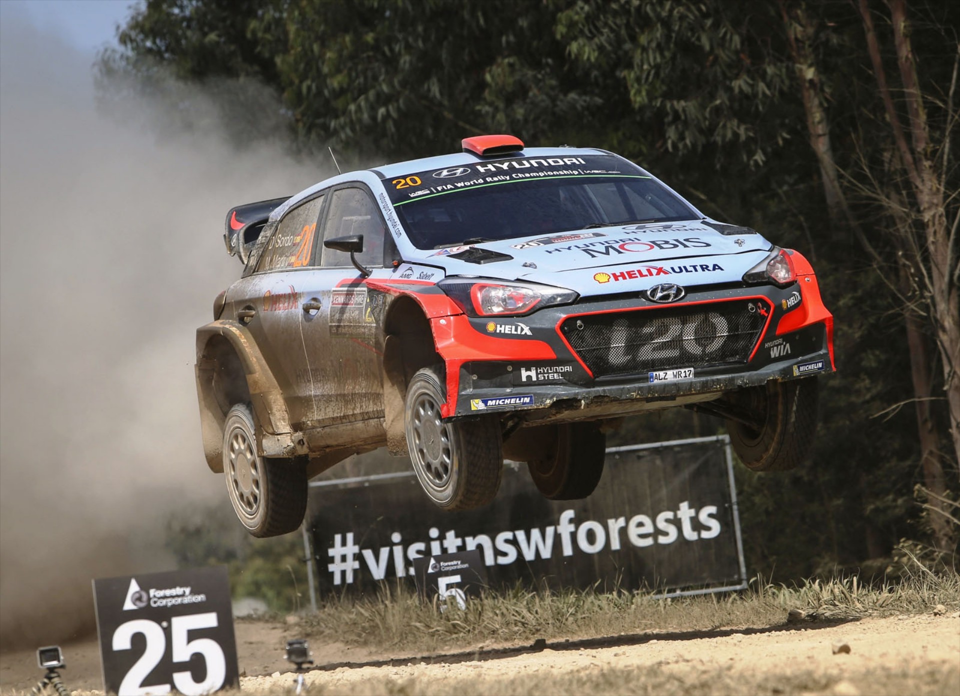 Η Hyundai 2η στους κατασκευαστές στο WRC