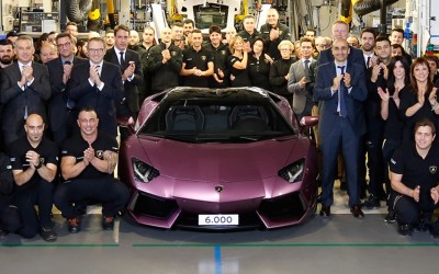 Πόσες Lamborghini πουλήθηκαν το 2016;