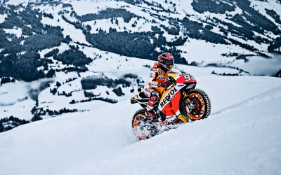 Ο πρωταθλητής του MotoGP στα χιόνια! (vid)