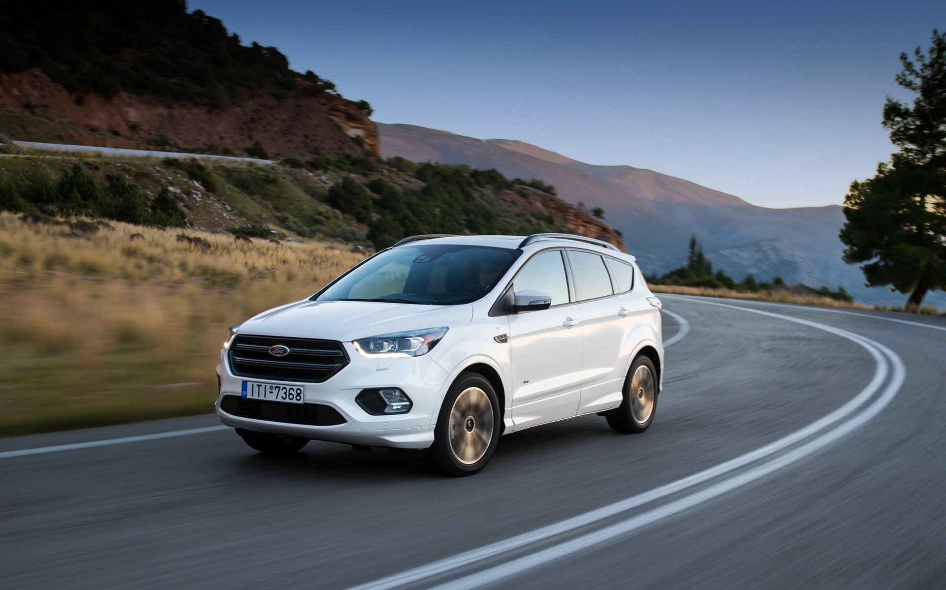 Kuga και Ecosport ανεβάζουν την Ford