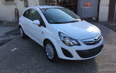 5 Μεταχειρισμένα Opel Corsa από 2.900 ευρώ