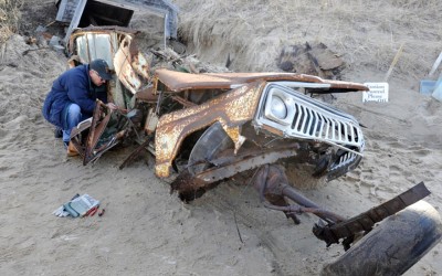 Ένα Jeep θαμμένο στην άμμο επί 40 χρόνια (vid)