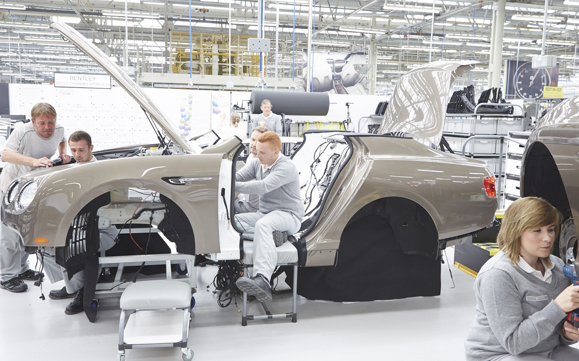 Θα ήθελες να δουλεύεις για την Bentley!