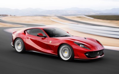 Η μαγεία της Ferrari 812 Superfast σε ένα βίντεο