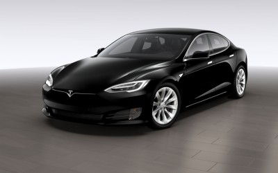 Σταματάει η διάθεση του μικρότερου Tesla Model S