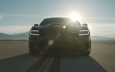 O Vin Diesel τιθασεύει τα εκρηκτικά Dodge (videos)